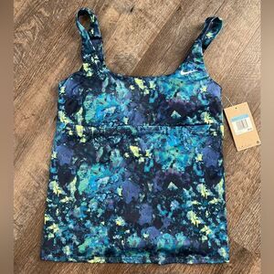 Nike Women's Essentials Scoop Neck Tankini Top- Size Medium